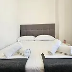 Sky 3 Apartment Split